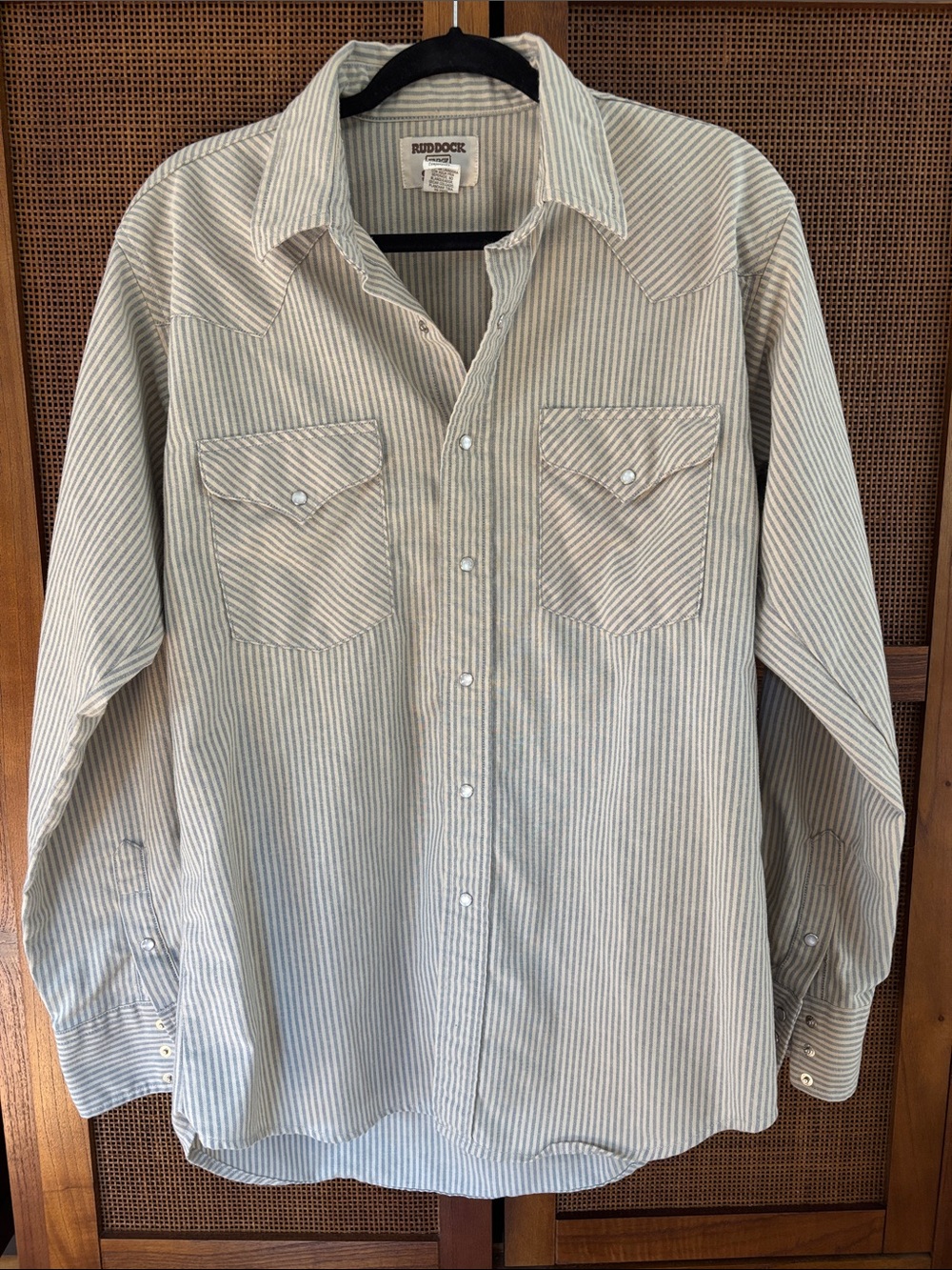 Vintage Men's Ruddock Light Blue Striped Western Pearl Snaps Shirt 80’s-90’s